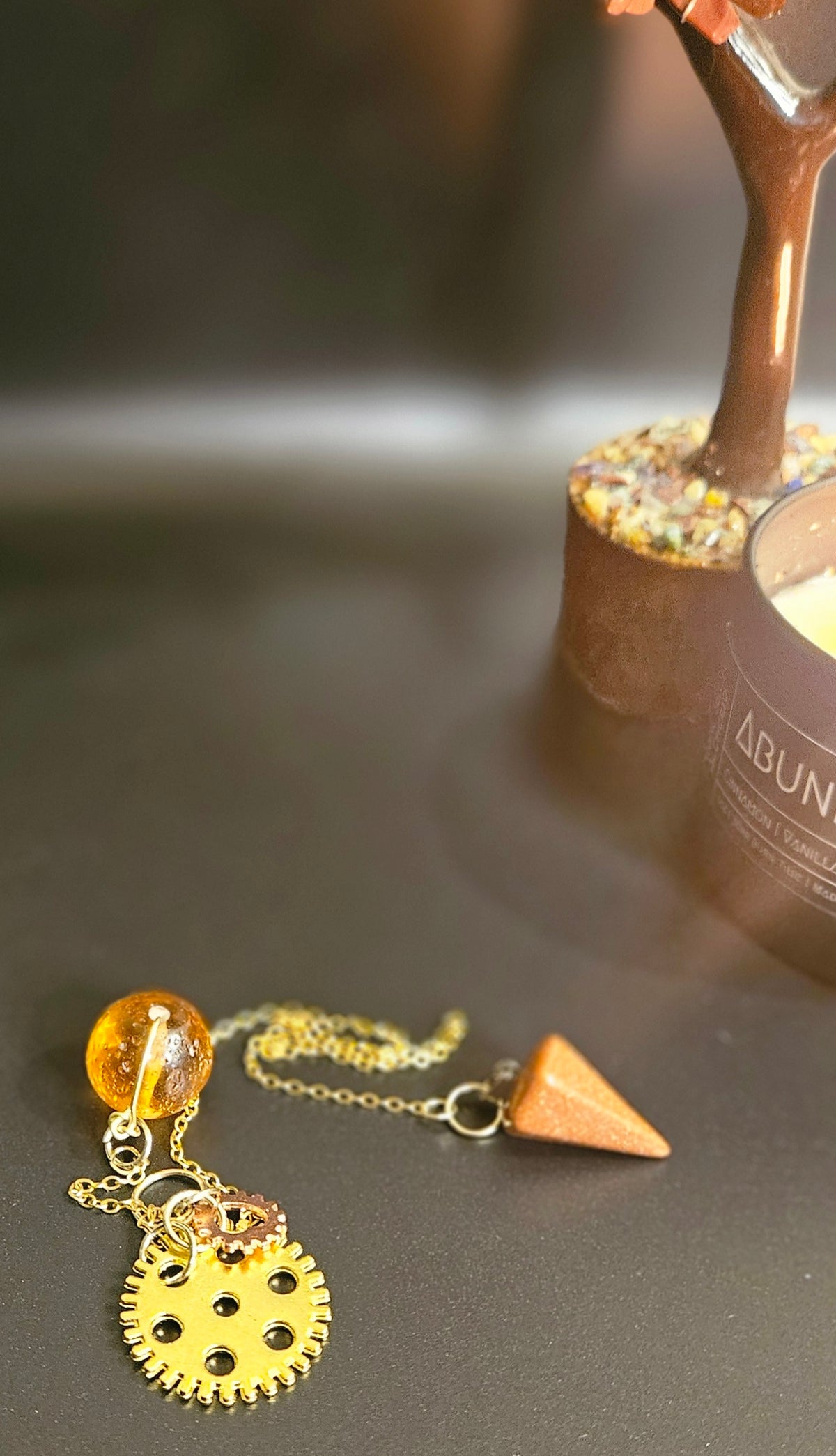 Helidor's Eye - Handcrafted Divination Pendulum